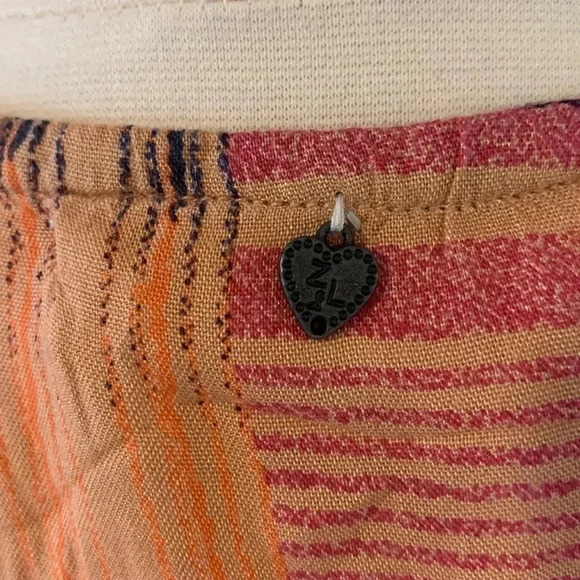 Z&L Europe wrap top made in India size small - Picture 4 of 9